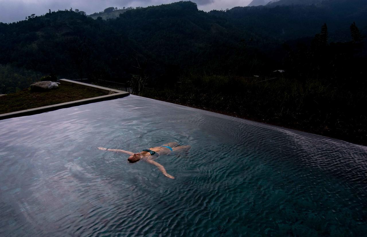 Santani Resort & Spa Kandy Exterior foto
